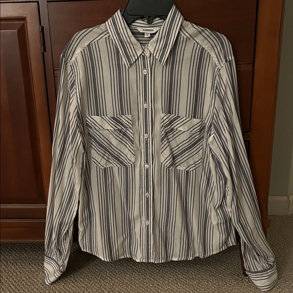 Express Women’s Lightweight Blue and White Striped Button Down Shirt 100% Rayon